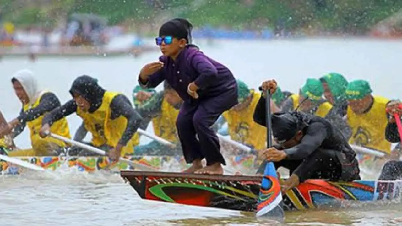 Kuantan Singingi (Kuansing) Regency Riau Pacu Jalur Festival. Image by The Government of Kuantan Singingi (Kuansing) Regency, Riau