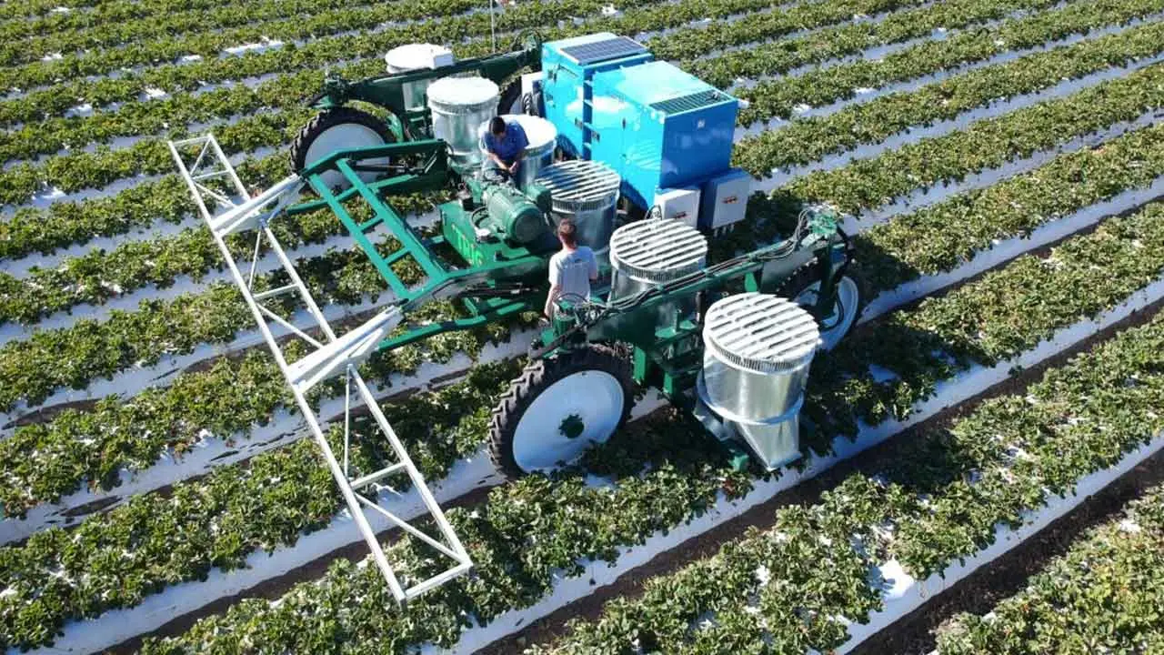 Smart Farming at Scale: TRIC Robotics Doubles Robot Fleet in Move Toward Cleaner Agriculture