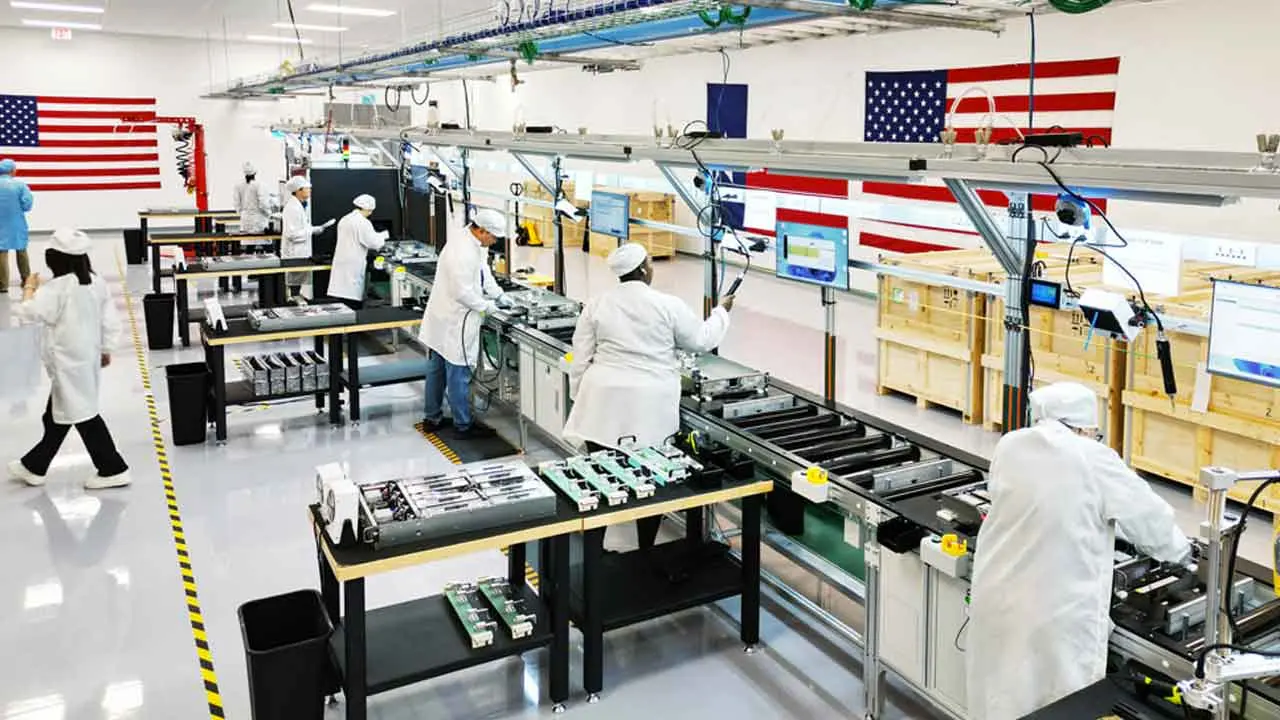 Apple Expands U.S. Investment to $600 Billion with New American Manufacturing Program