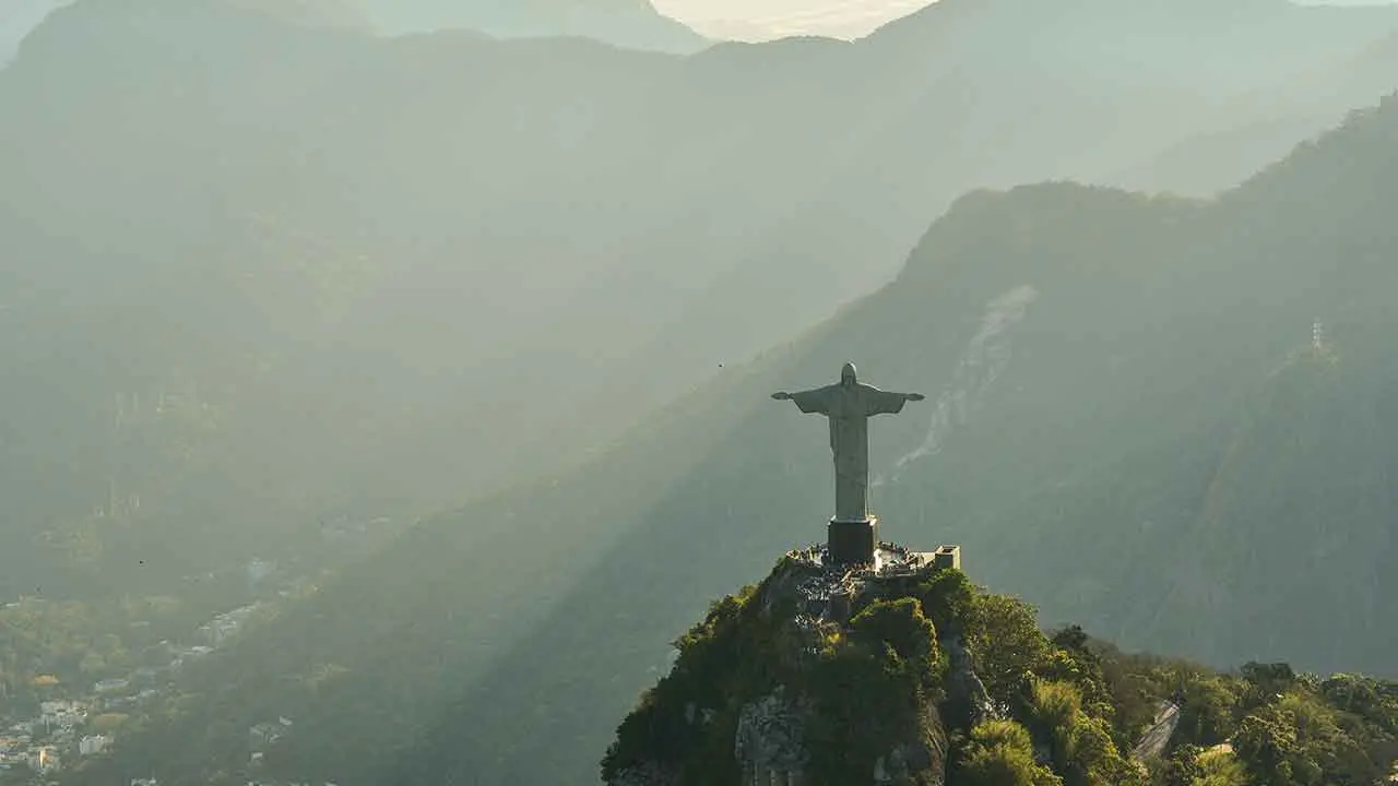 Brazil Allocates $5.5 Billion in Credit to Support Exporters Affected by US Tariffs